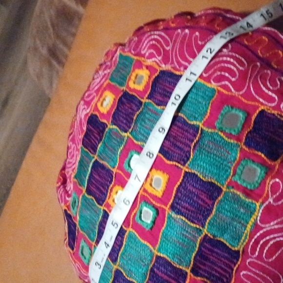 💙🏍Colorful Embroidered Round Pillow - Picture 6 of 6